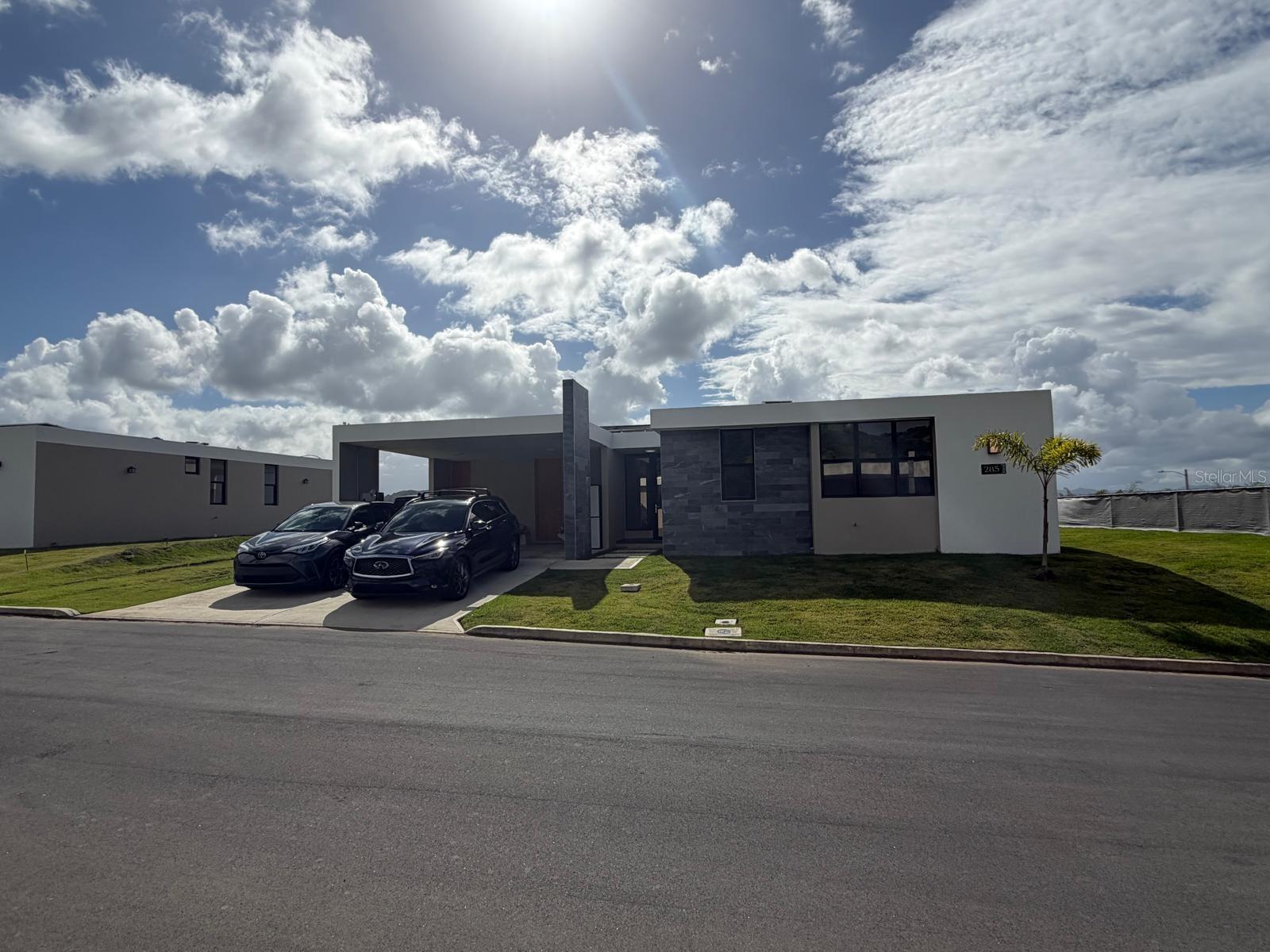 30 LIMPOPO URB. RIVER TERRACE #285