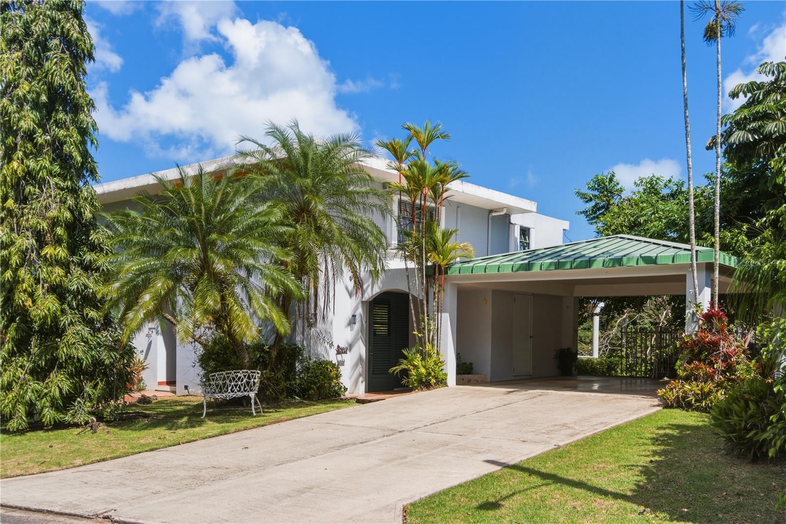 19 URB HACIENDA MARGARITA CALLE TRAPICHE