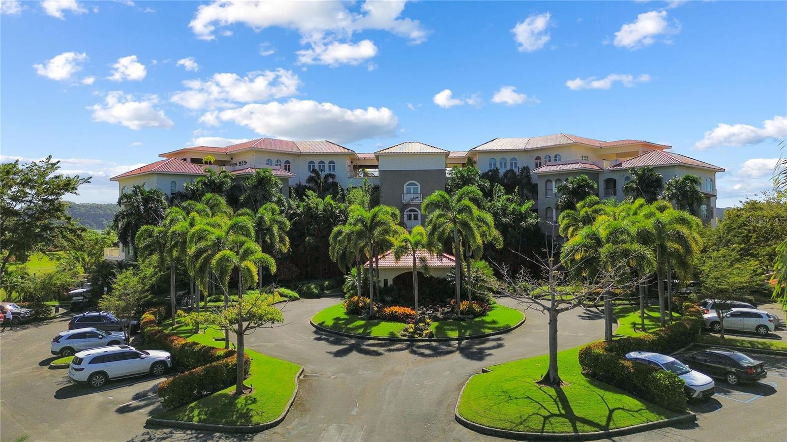 3203 PLANTATION VILLAGE #203