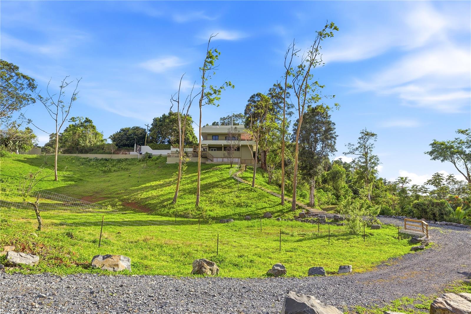 RD15 KM20.6 BO. QUEBRADA ARRIBA