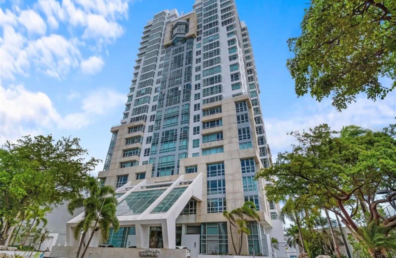 Atlantis Condominium AVENUE CONSTITUCION #404 #1504