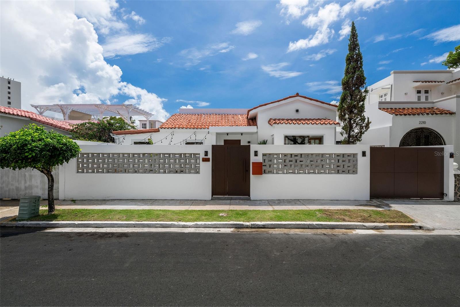 2212 GENERAL DEL VALLE