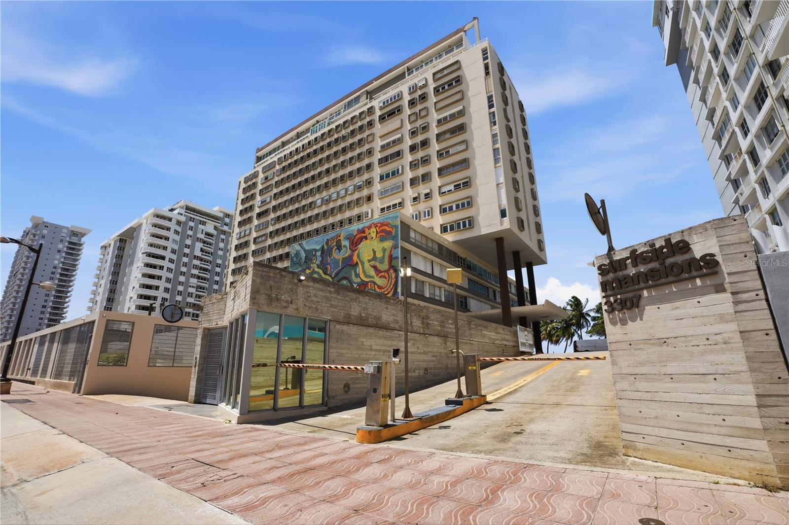 3307 ISLA VERDE AVE. #1