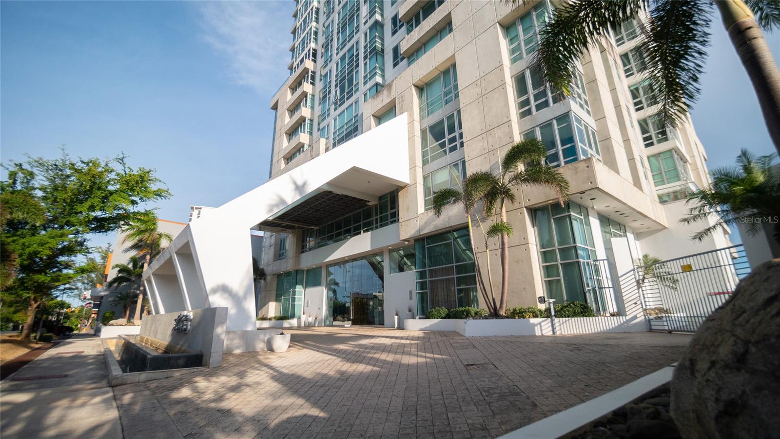 404 Ave Constitucion ATLANTIS #904