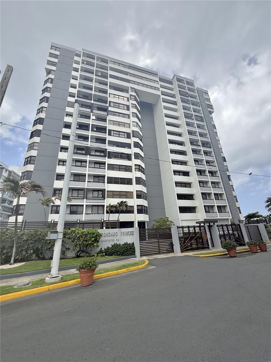 801 C. WASHINGTON #1203