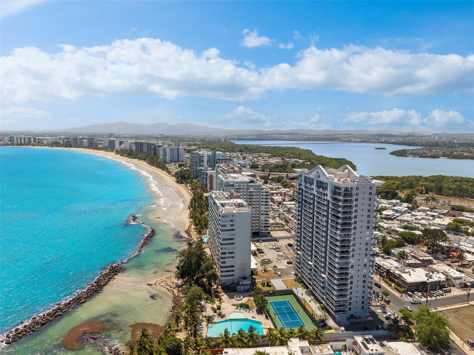 3001 AVENIDA ISLA VERDE #2204