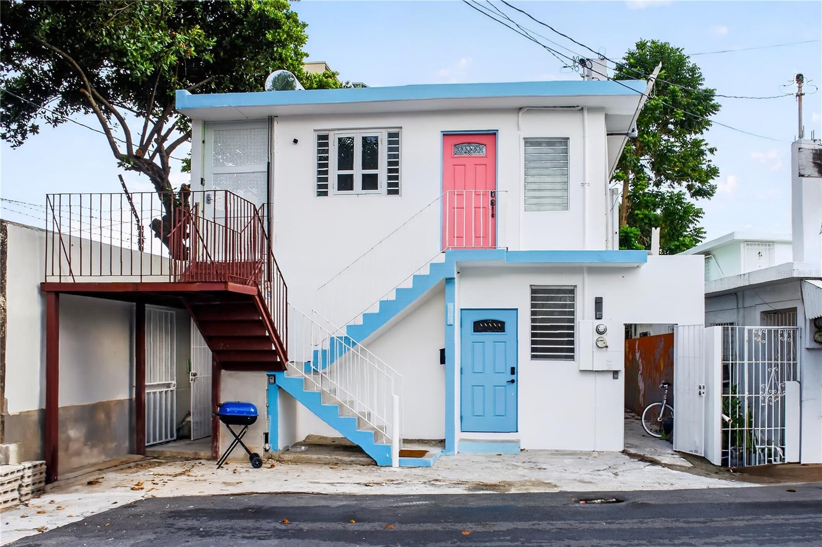 Calle Sola TRASTALLERES SANTURCE #925