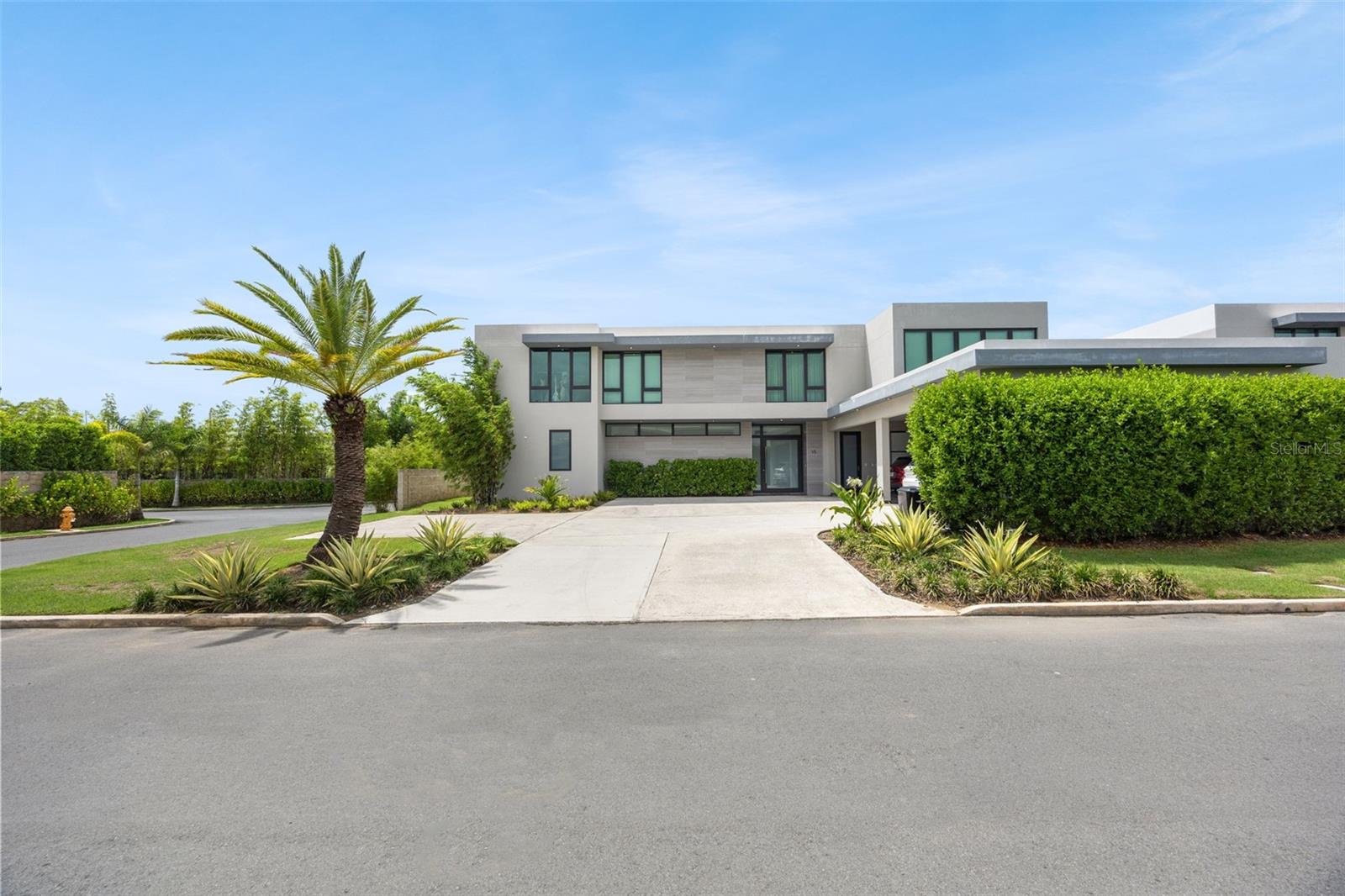 15 RIVIERA RESERVE