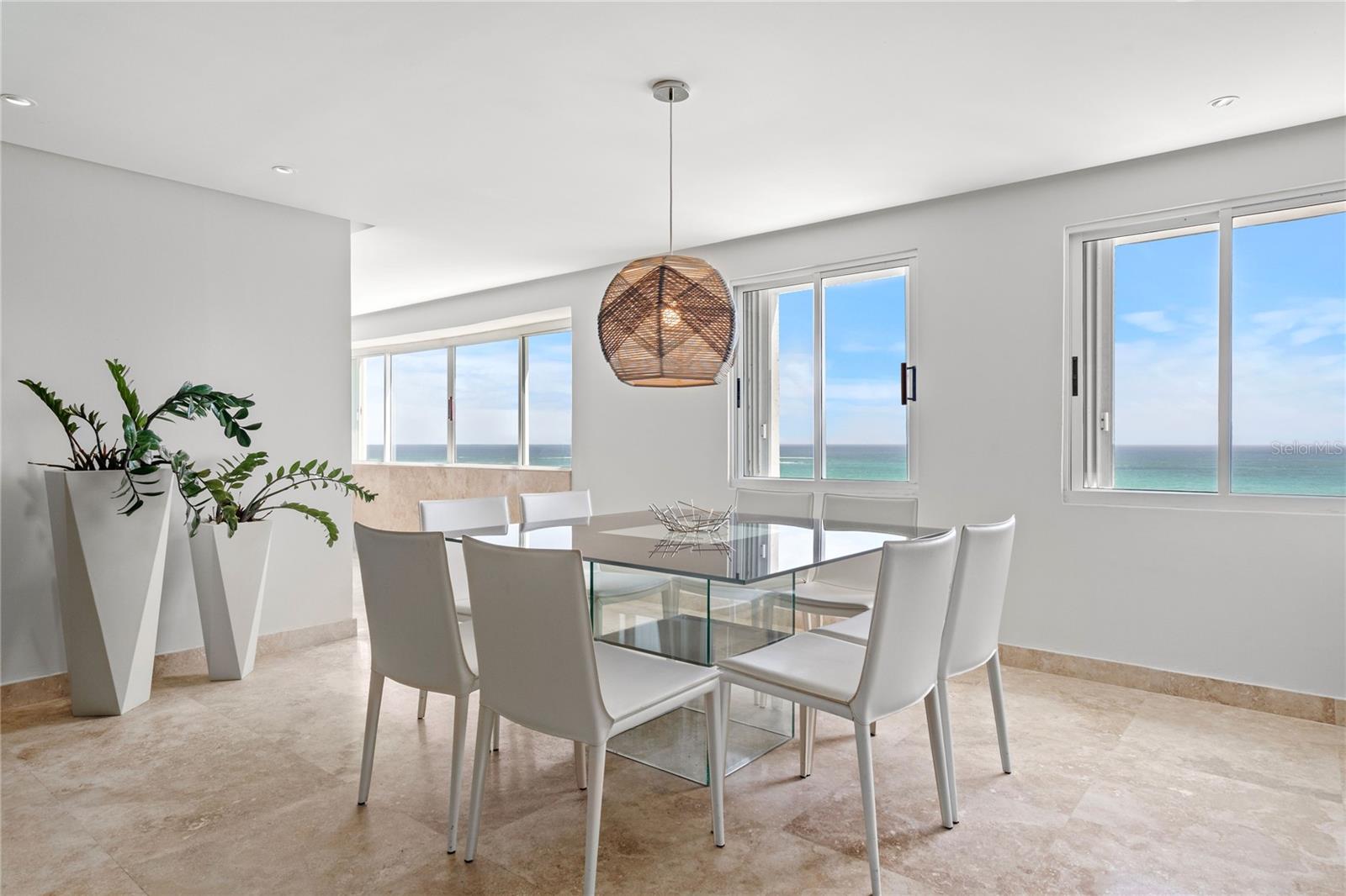 3307 ISLA VERDE AVE #1102