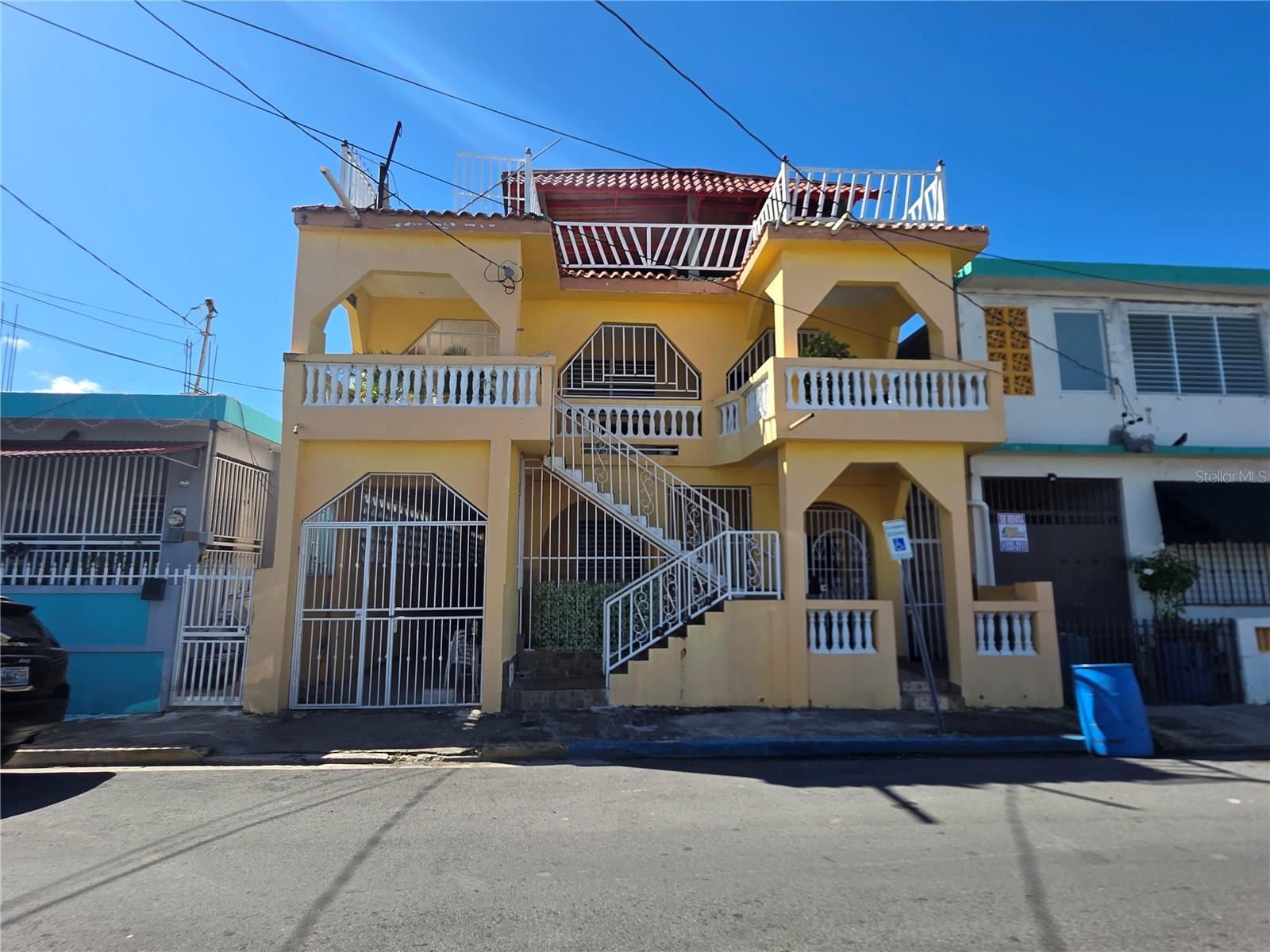 CALLE MANUEL CORCHADO #108
