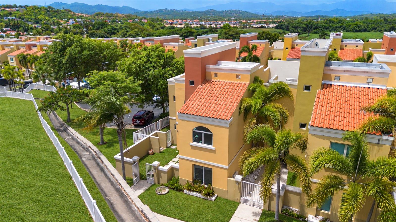 90 CANDELERO DRIVE #49