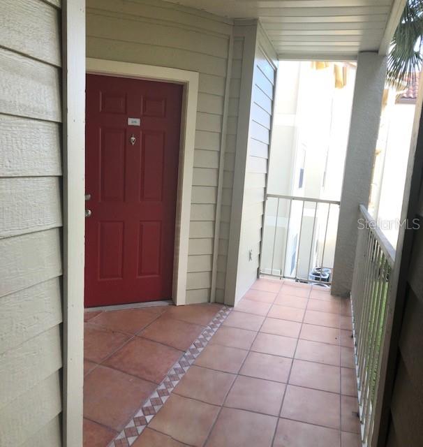 3032 PARKWAY BLVD #206