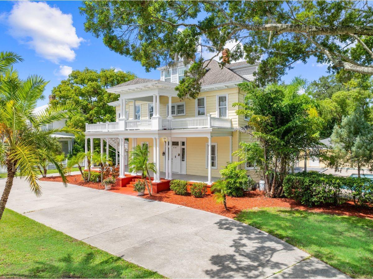 212 S CLYDE AVE