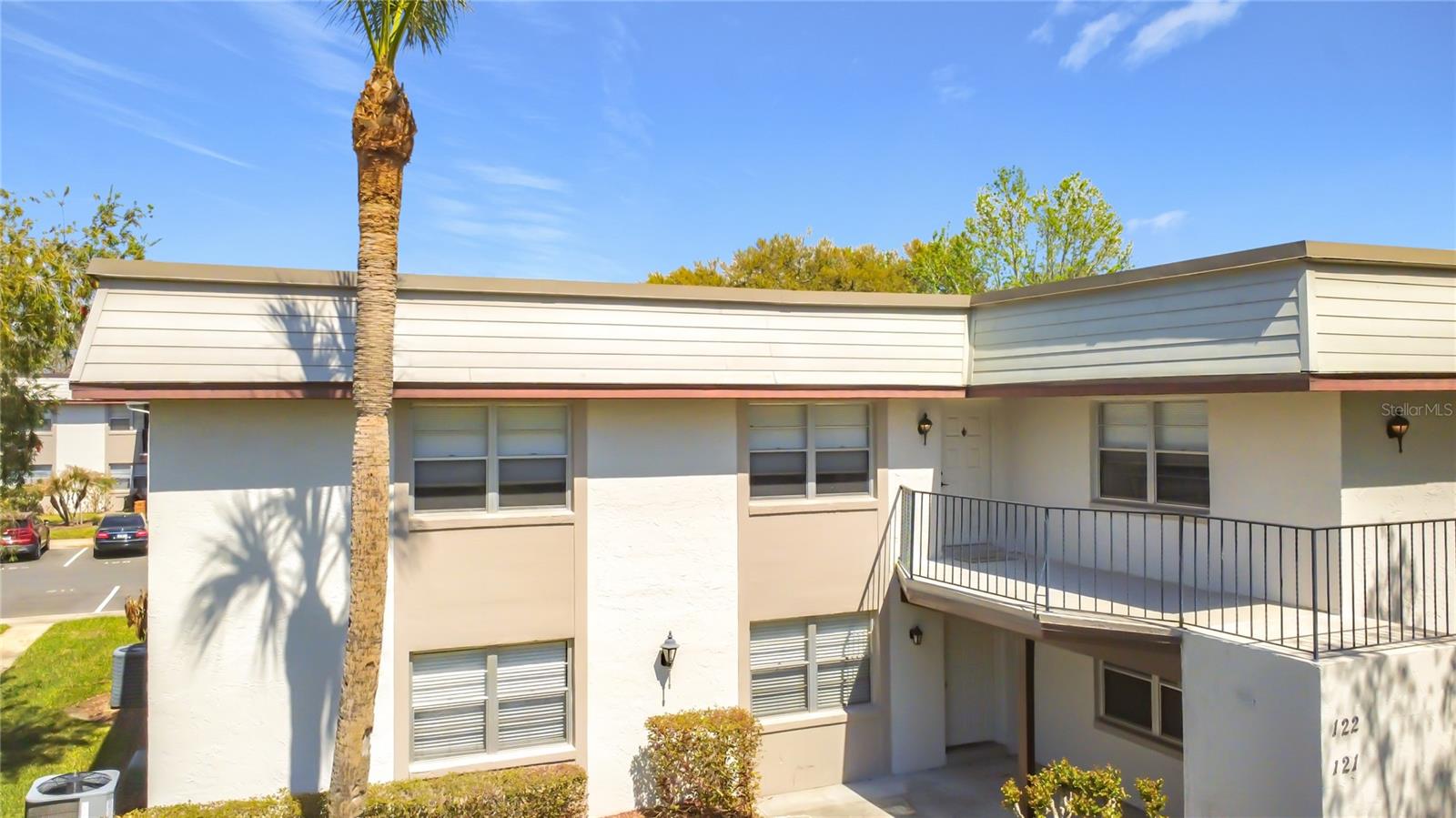 122 WINDTREE LN #O-204