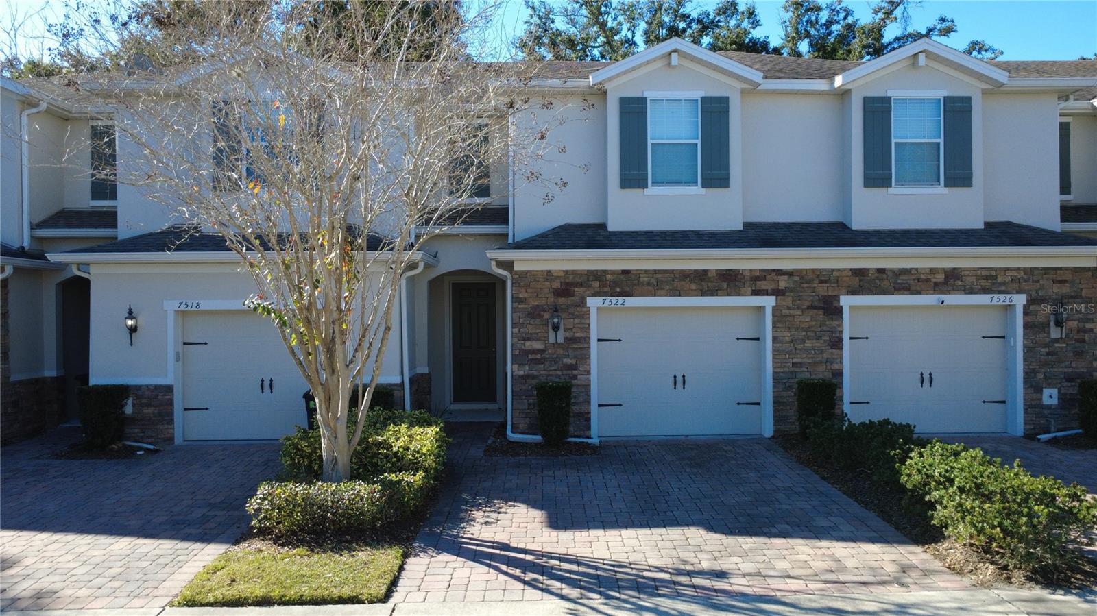 7522 ALOMA PINES CT