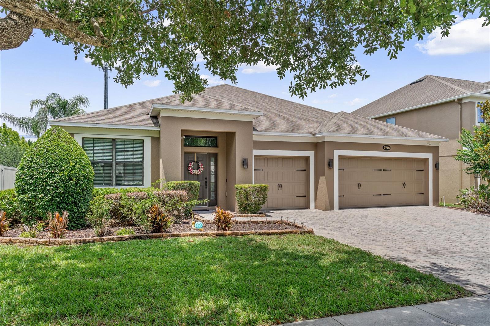 5716 RUE GALILEE LN