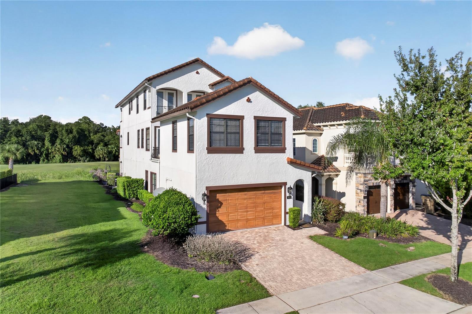 865 DESERT MOUNTAIN CT