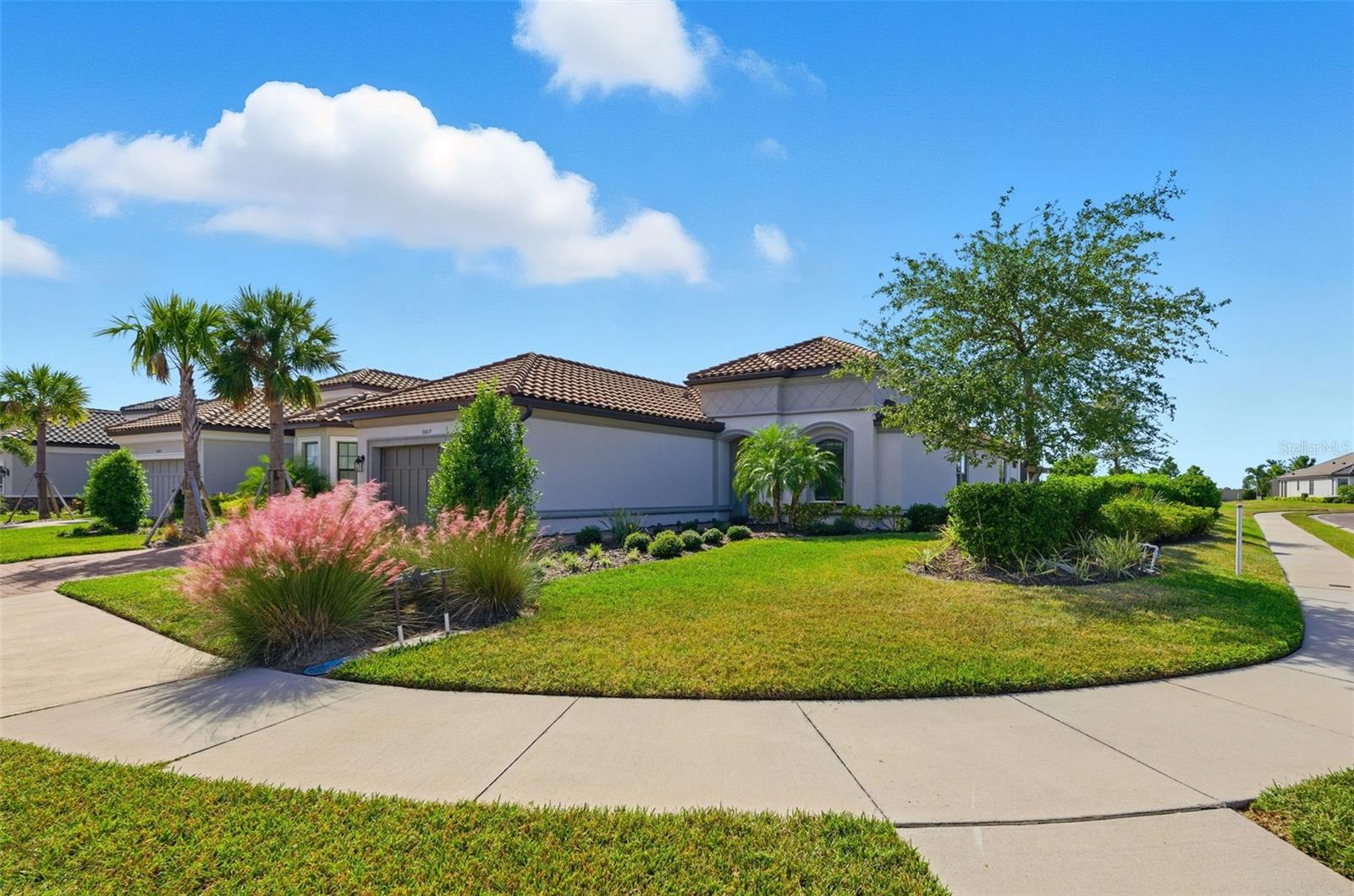 10819 WICKER PARK PL