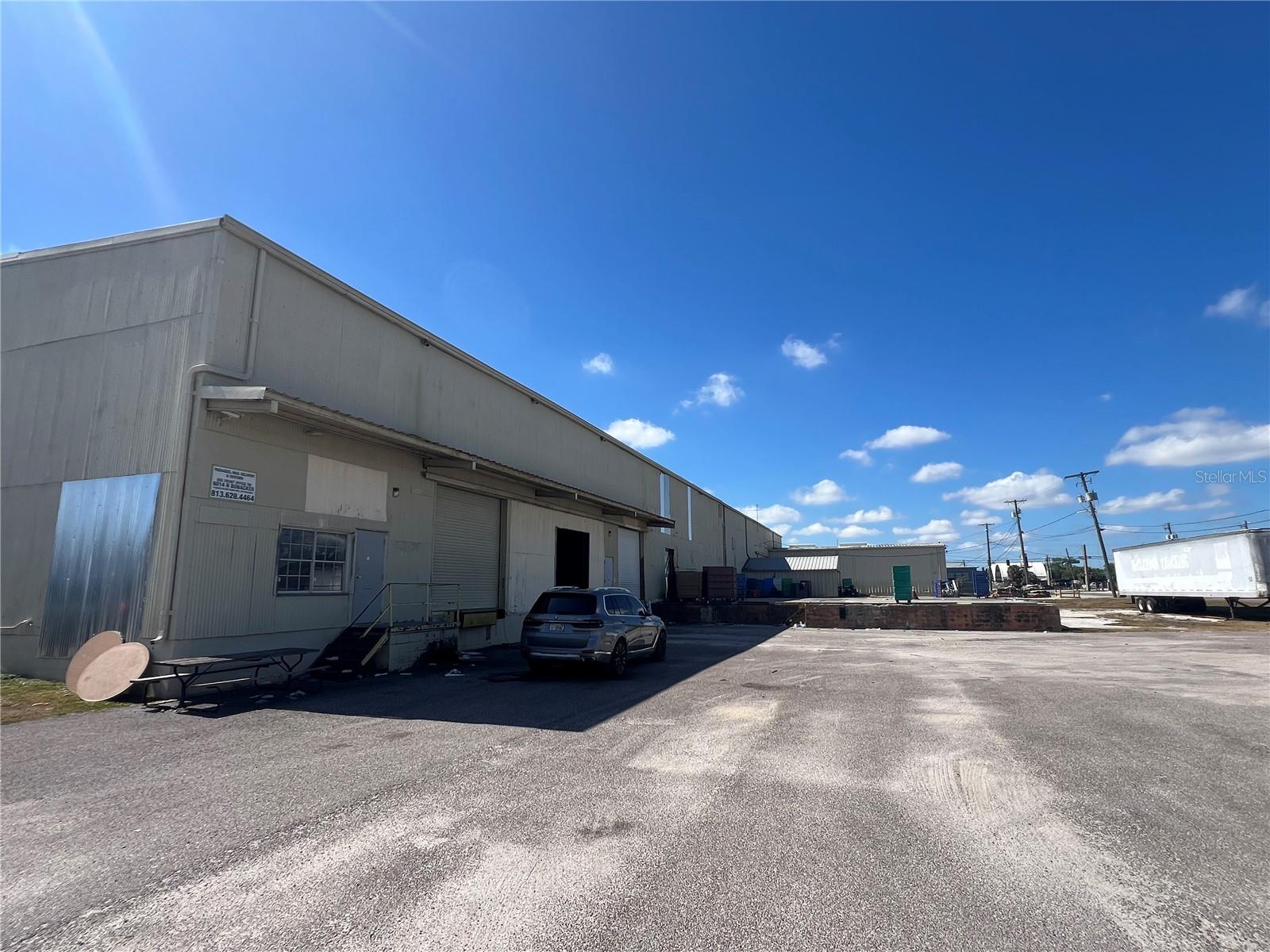 5705 Hanna Ave, Tampa, FL 33610-4036