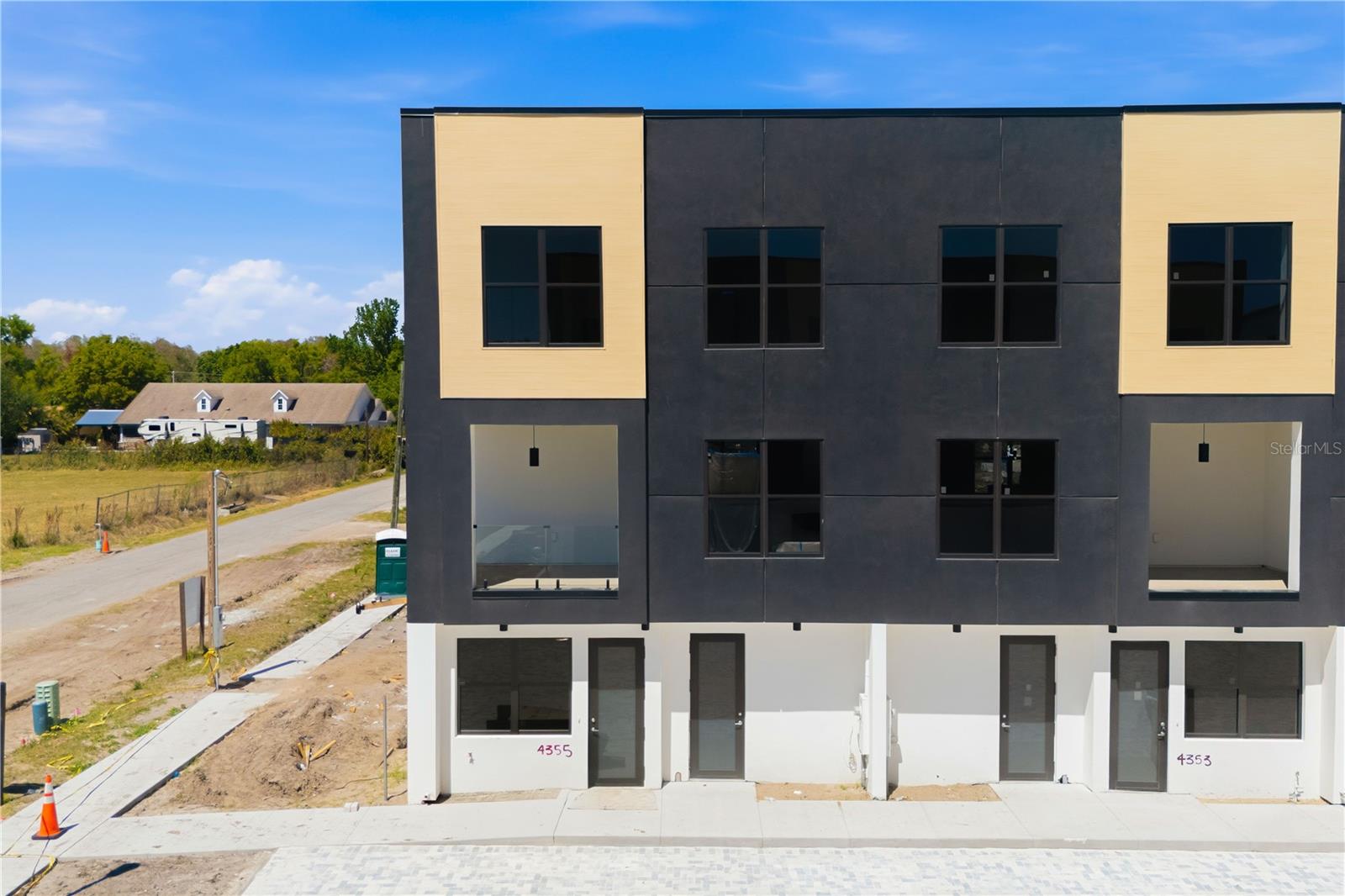 4355 FONTANAROSA VILLAGE CT