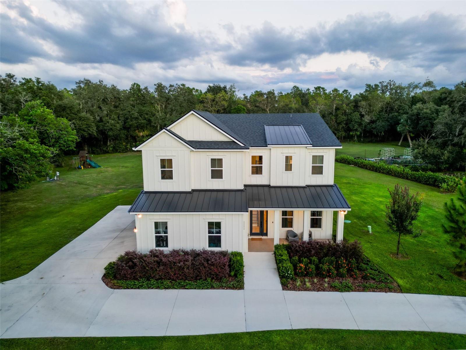 2890 ALEXANDRIA MARIE LN