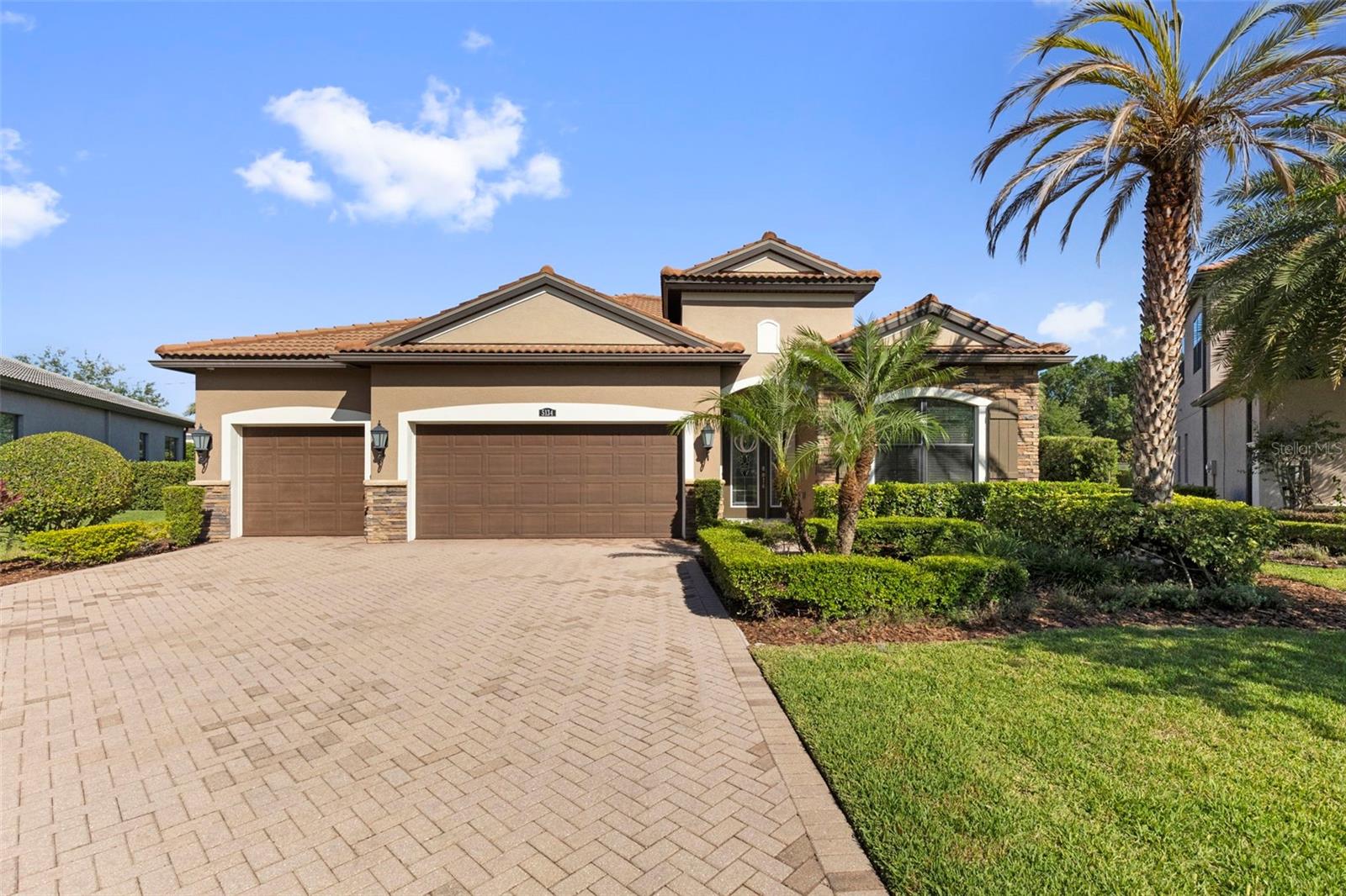 5134 LAKECASTLE DR