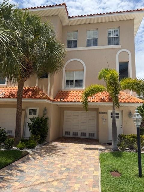 200 BRIGHTWATER DR #10