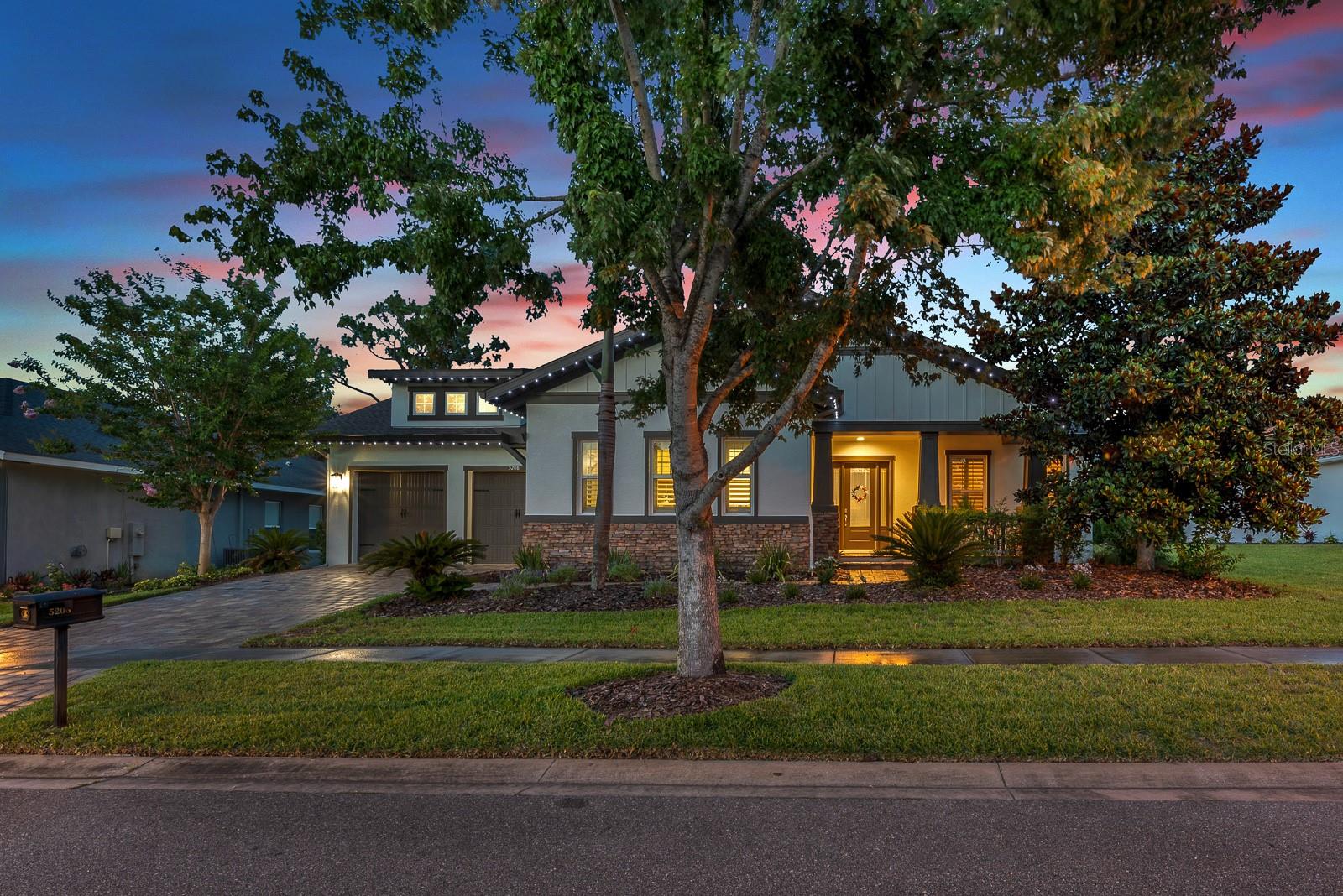 5208 ALAFIA FALLS DR