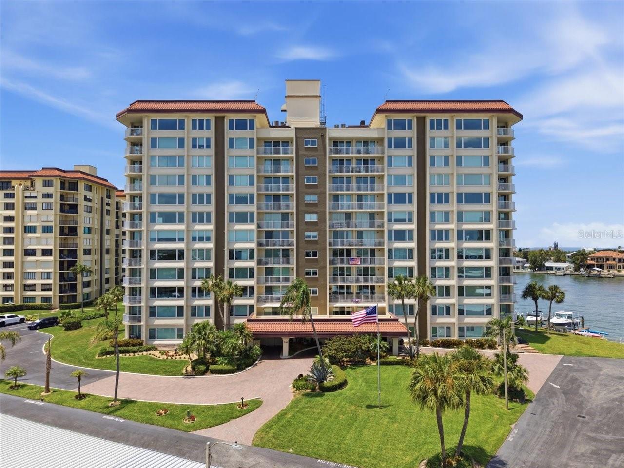 736 ISLAND WAY #1003