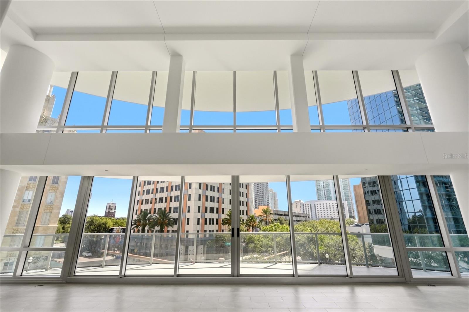 400 CENTRAL AVE #407