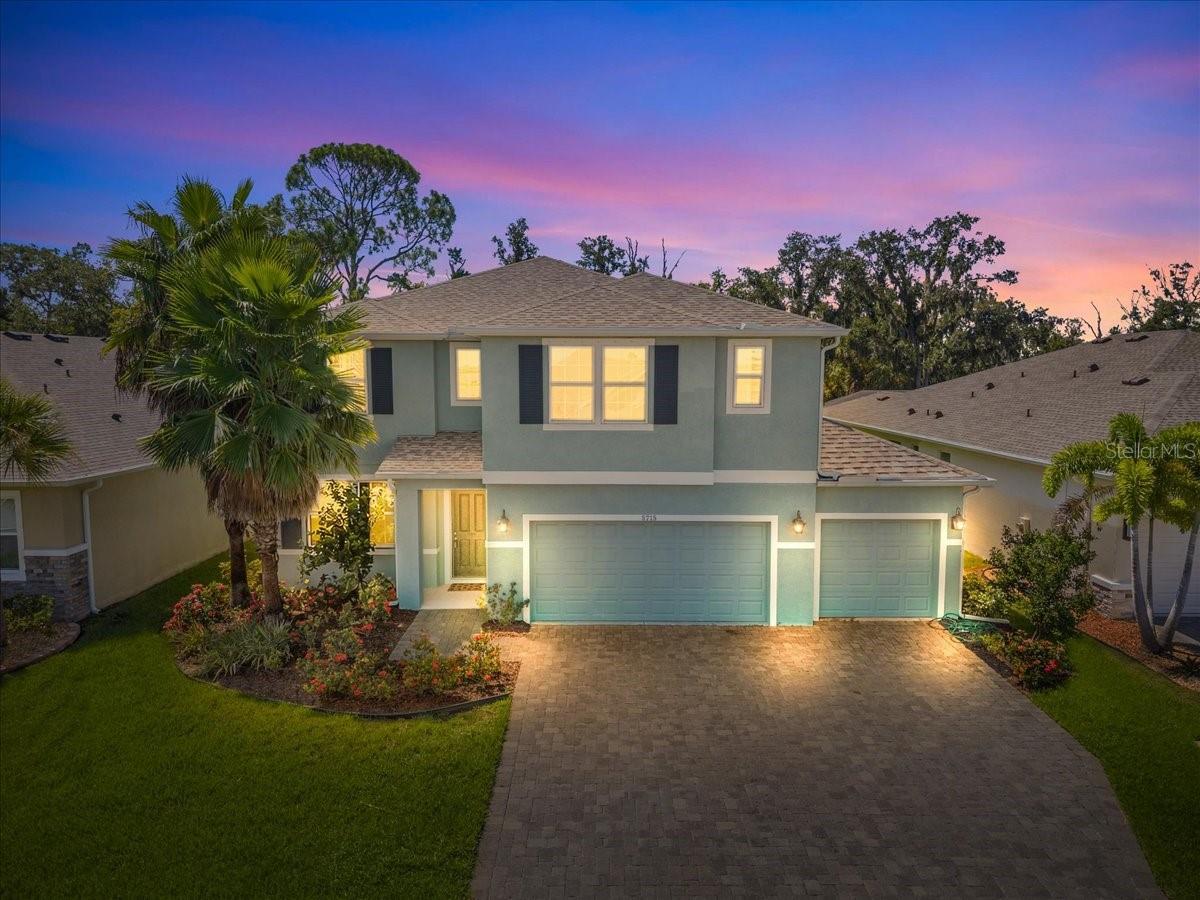 5715 HEVENA CT