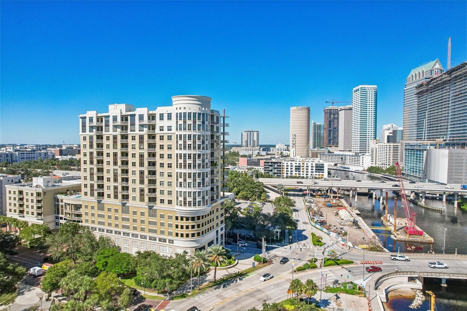 275 Bayshore Blvd 1204