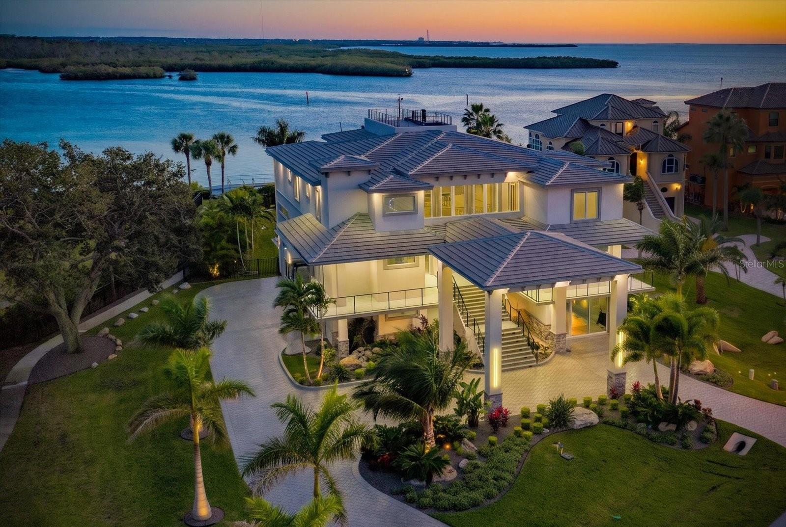 4508 Harborpointe Dr