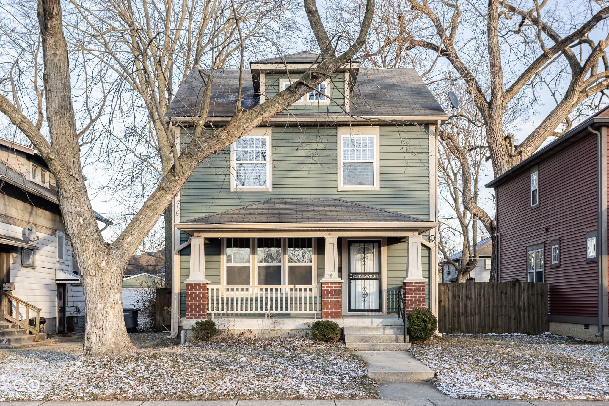 Property photo 1