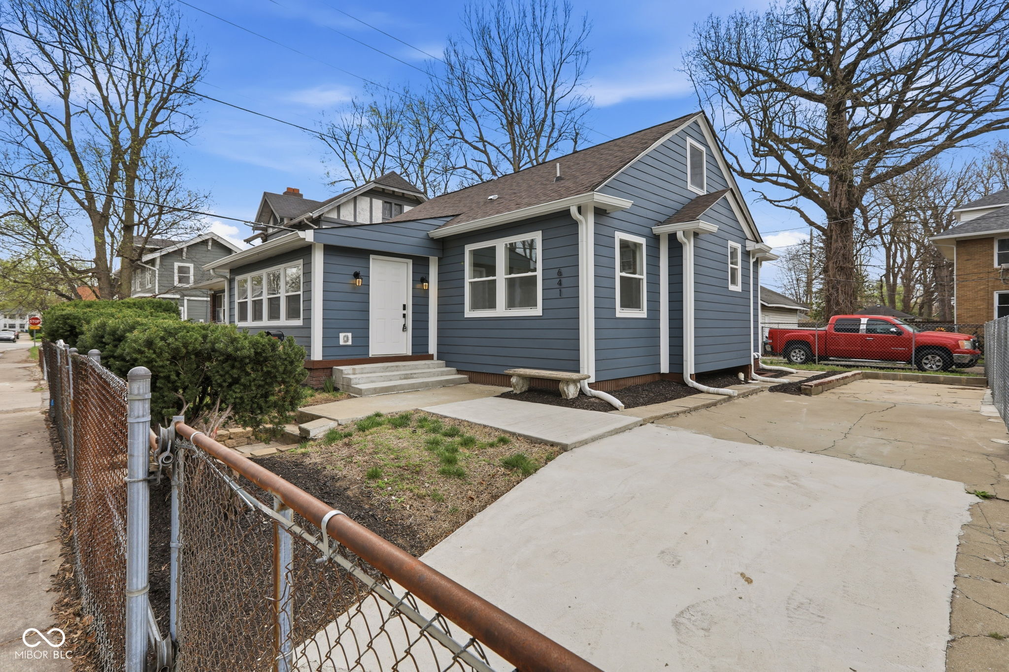 Property photo 1