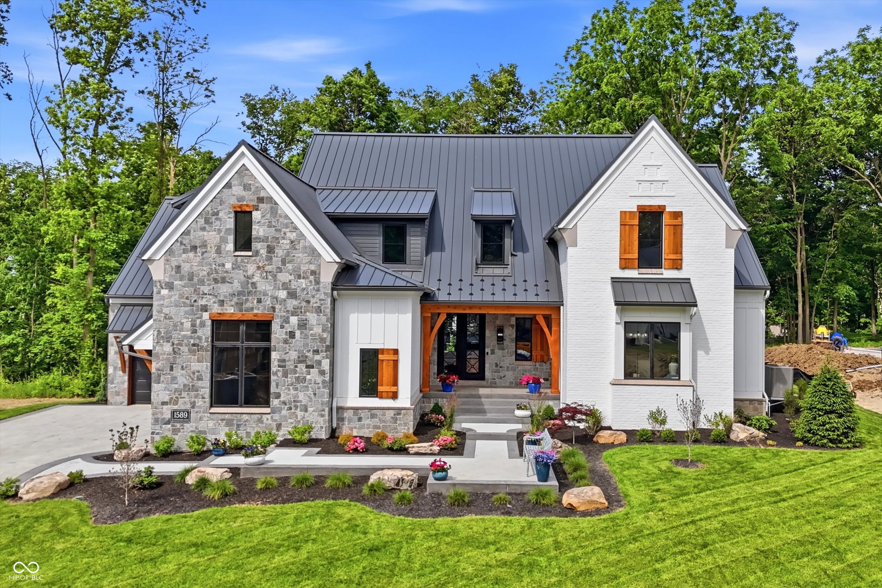 1589 Chatham Ridge Court