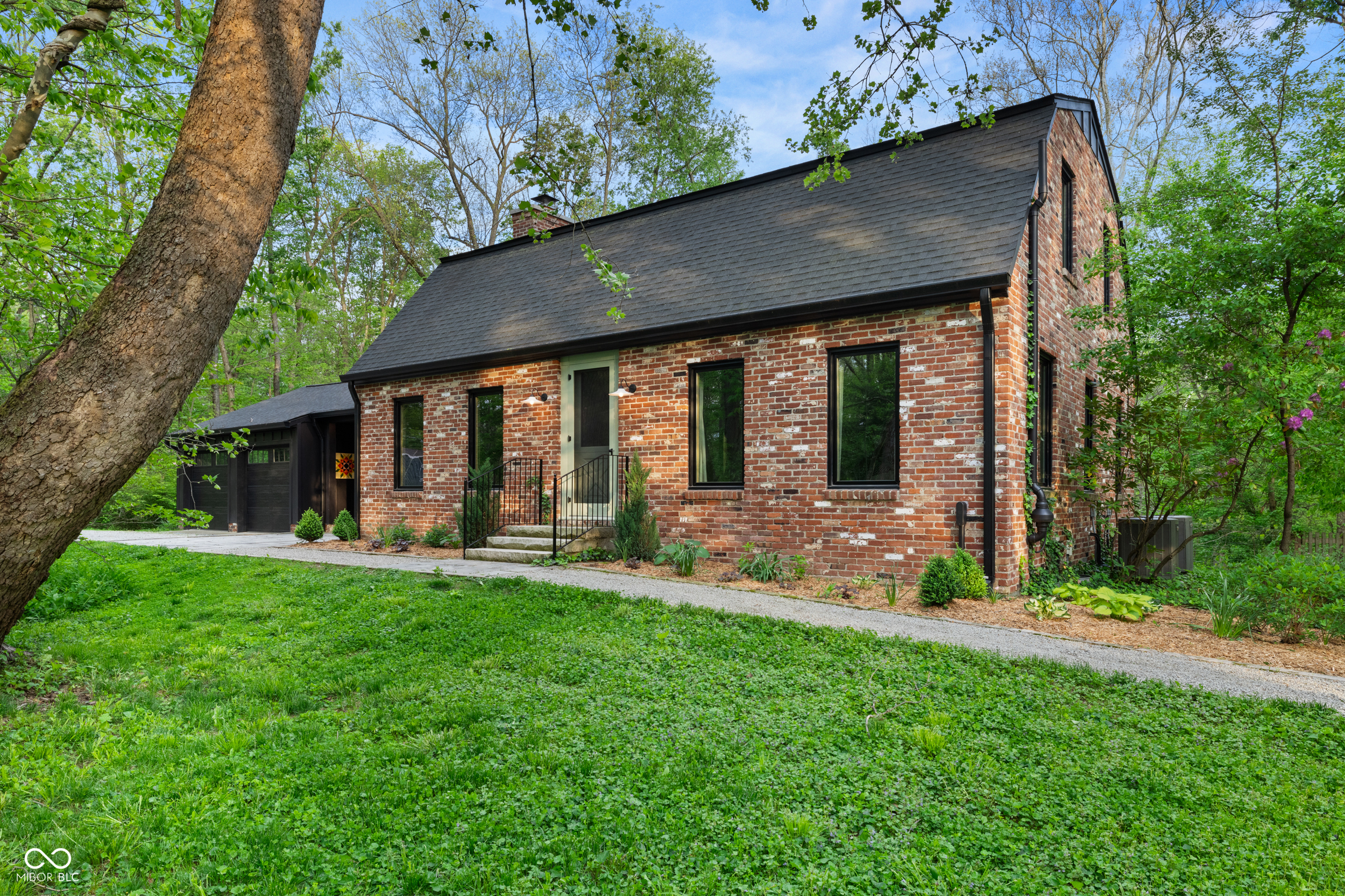 765 Bloor Lane