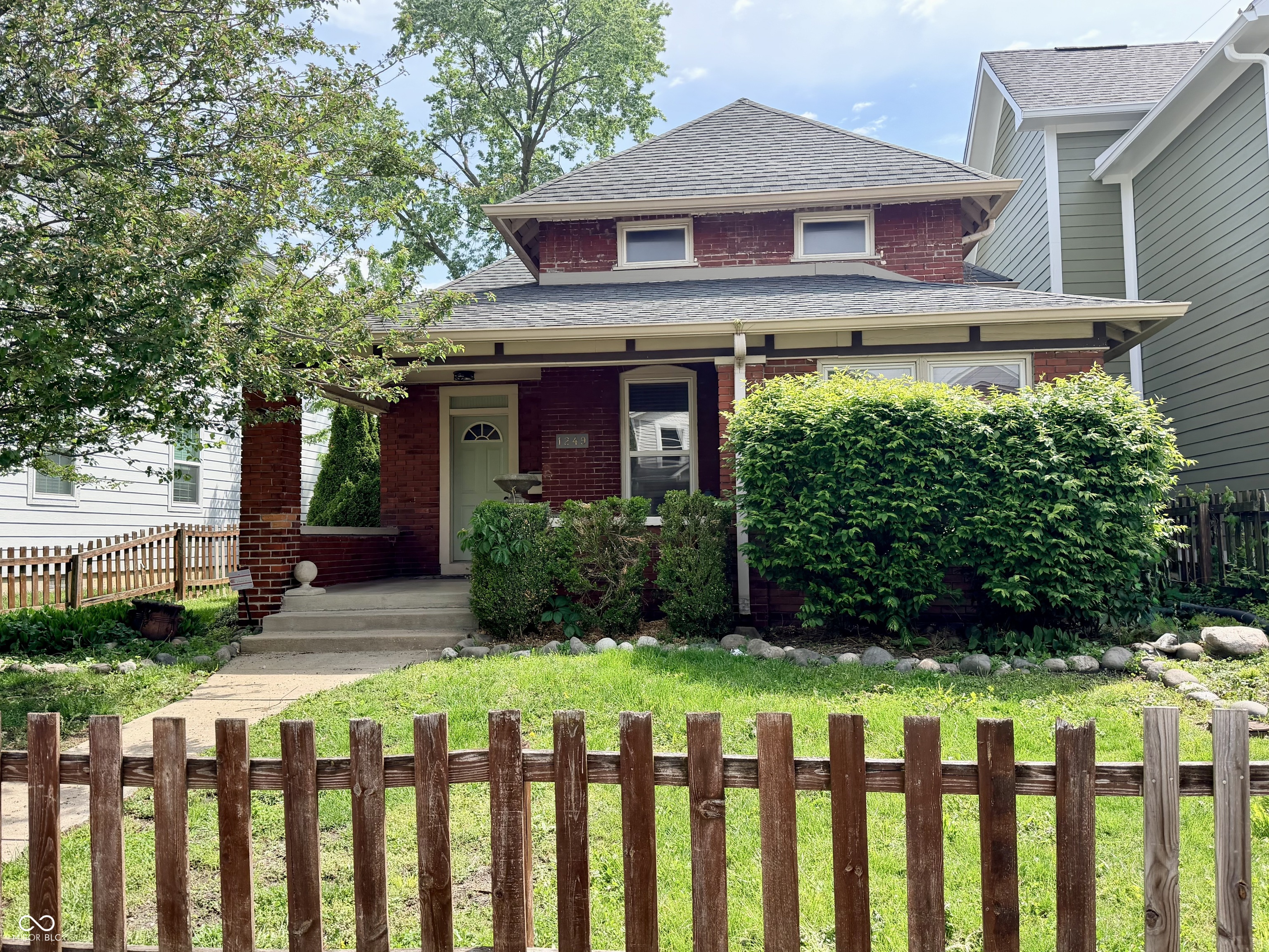 Property photo 1