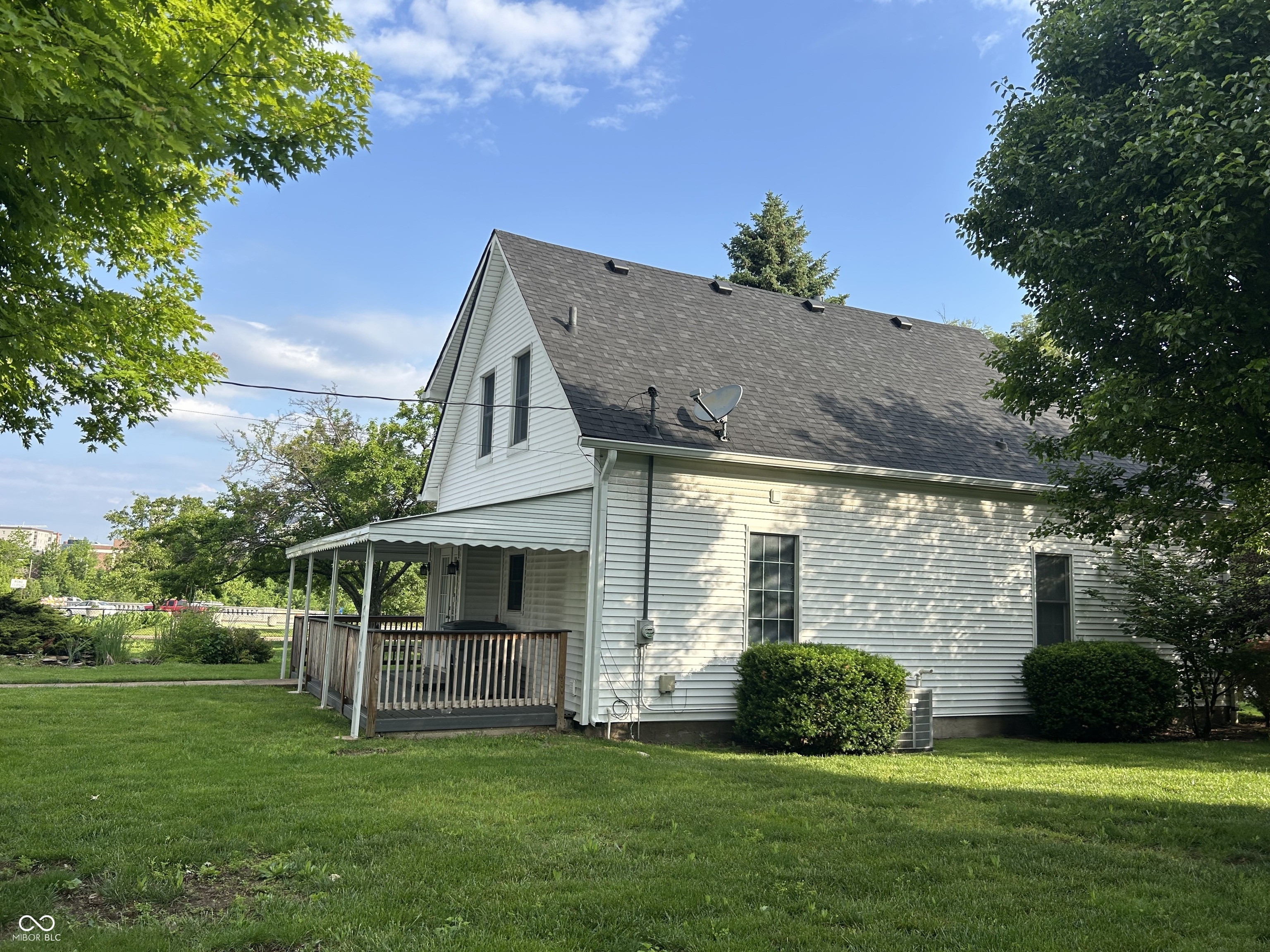 Property photo 3