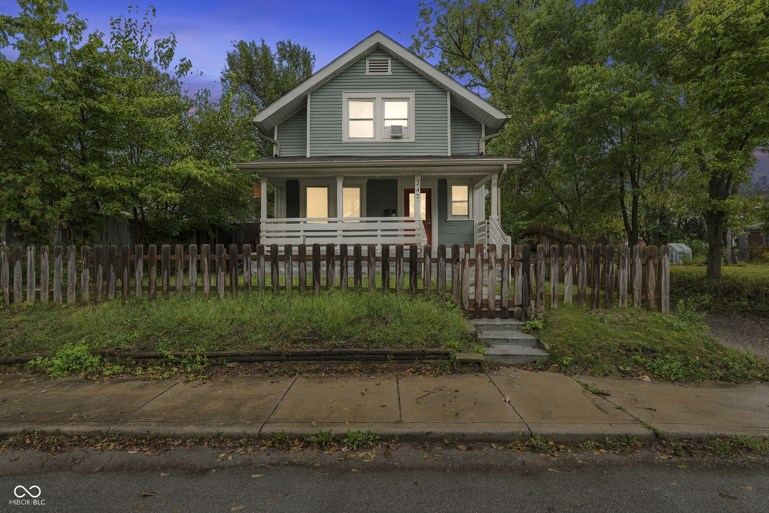 Property photo 1