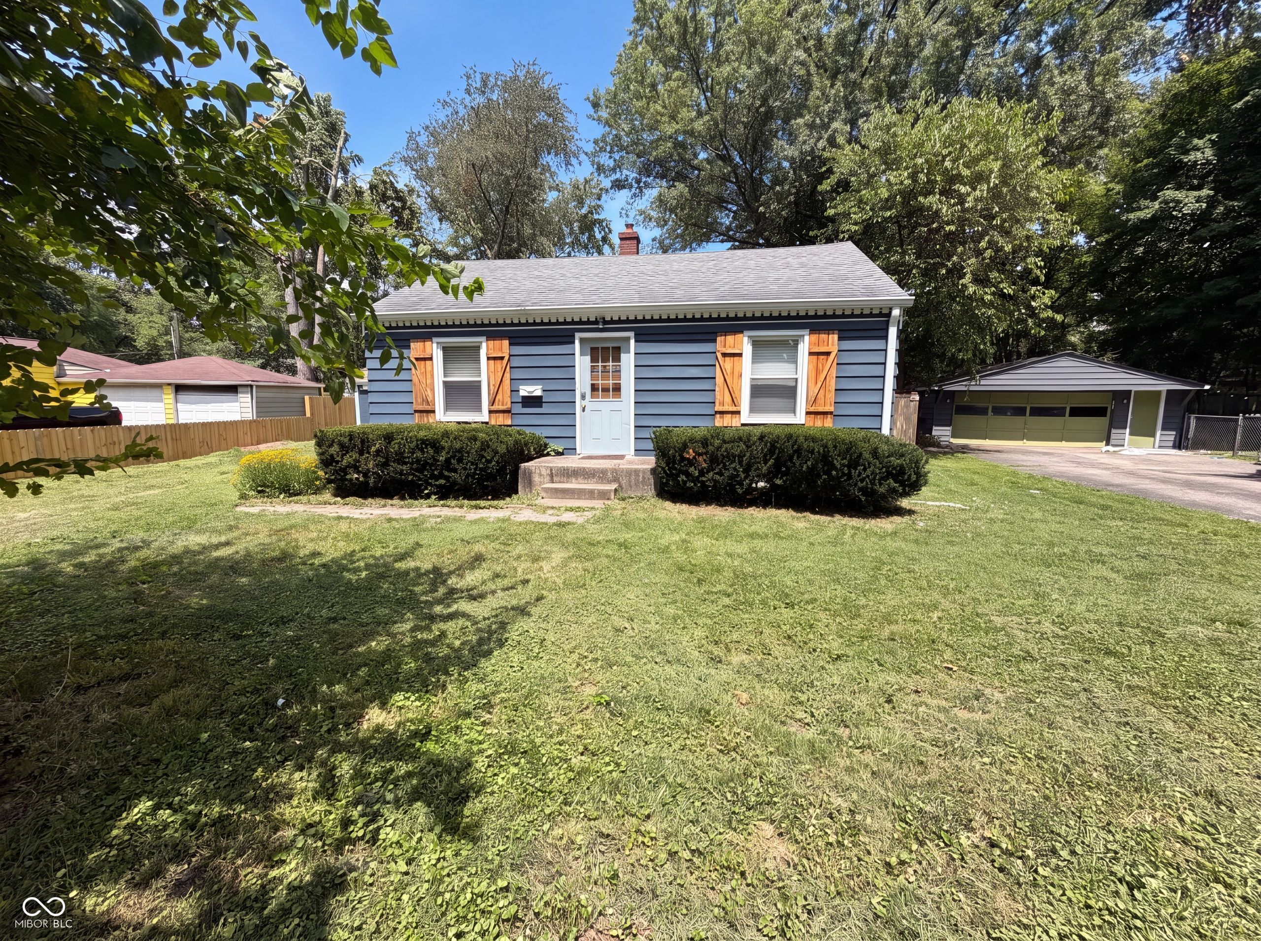 Property photo 1