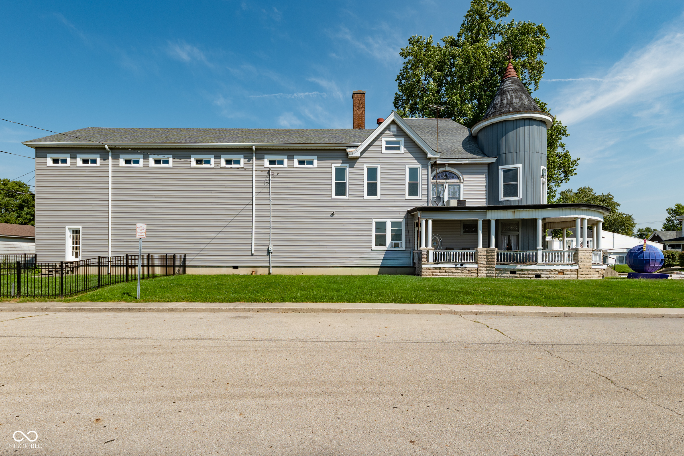 Property photo 3