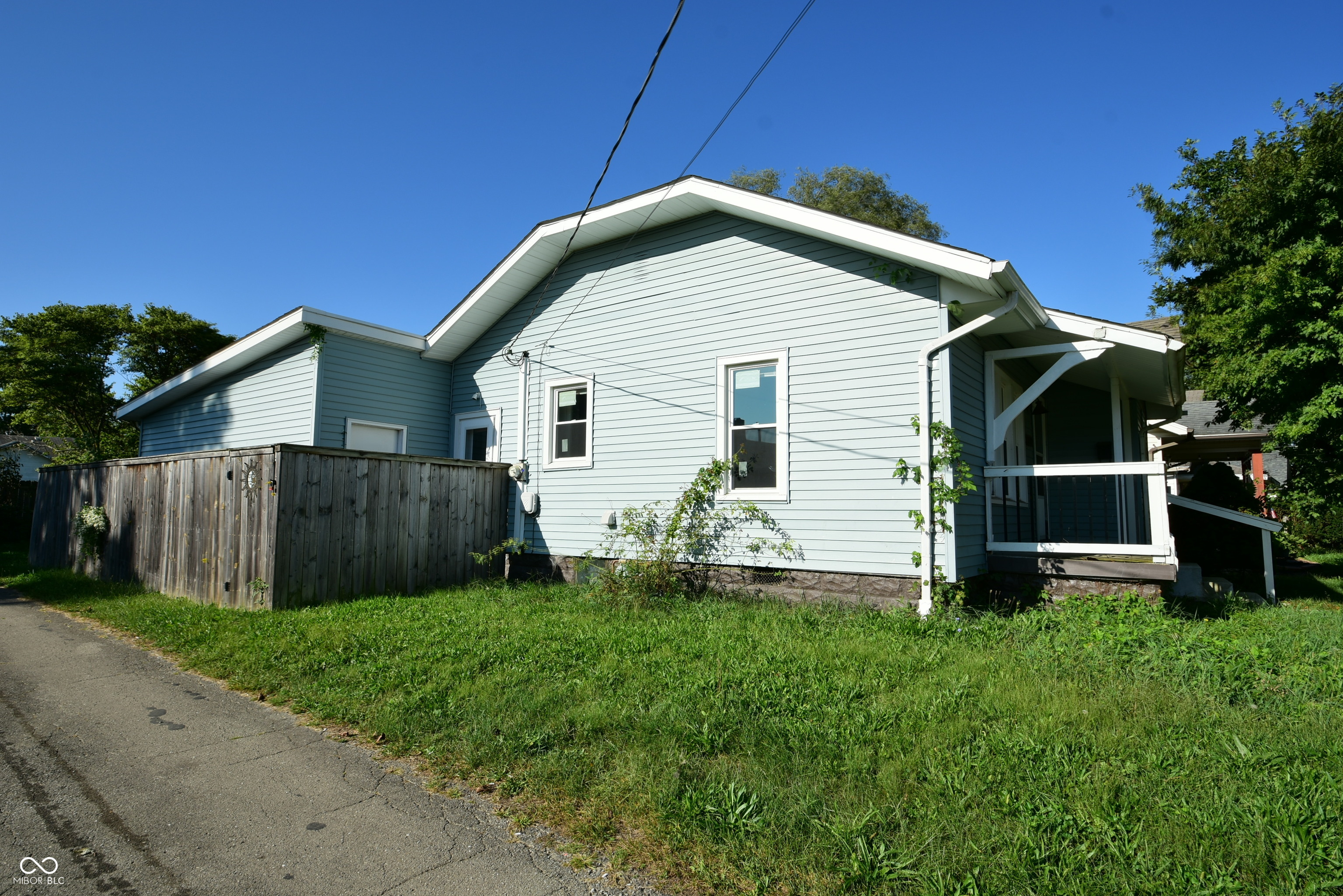Property photo 3