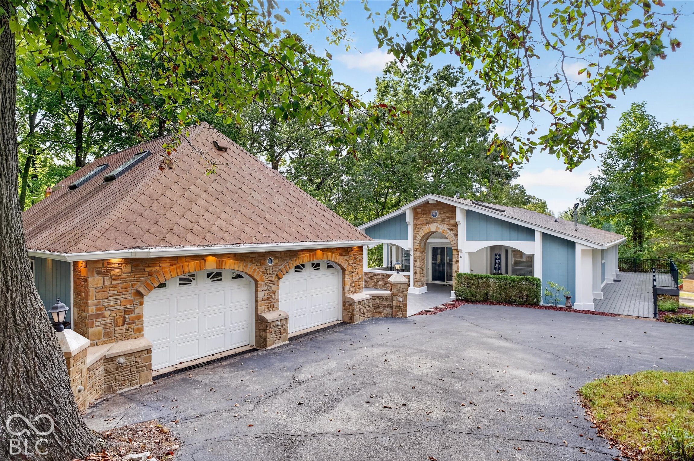 7935 Ebony Drive