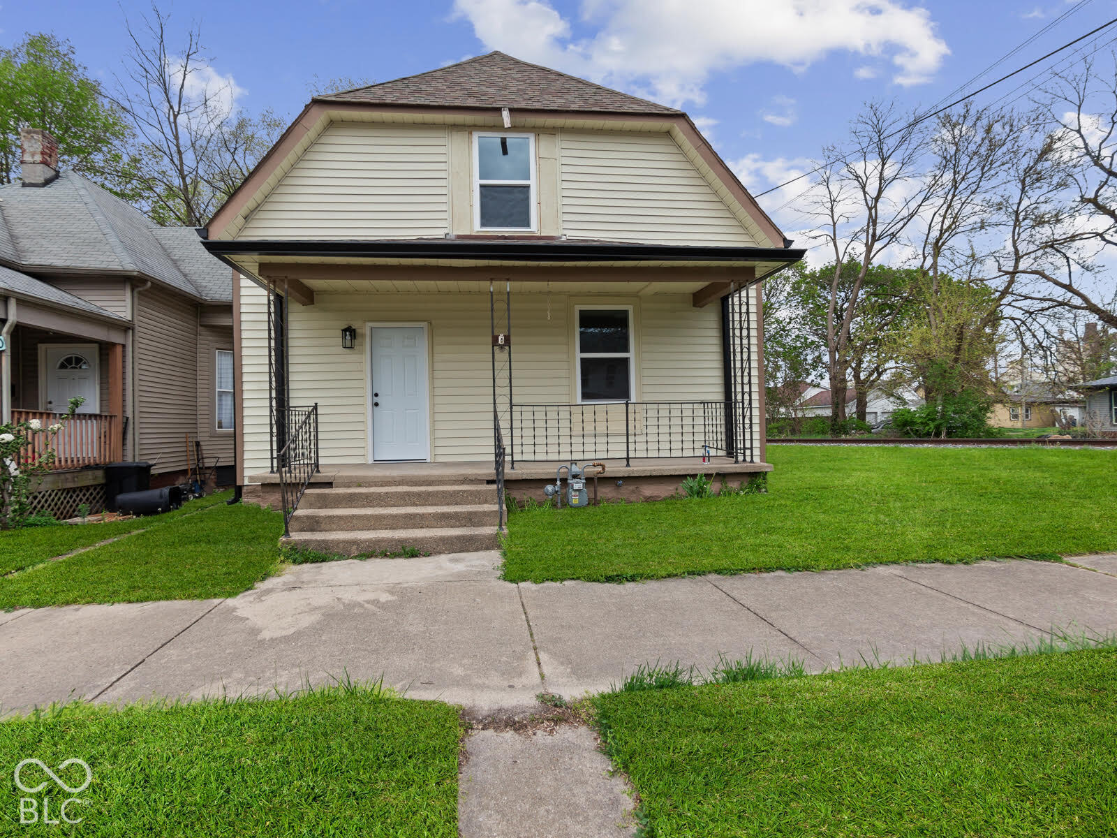 Property photo 1