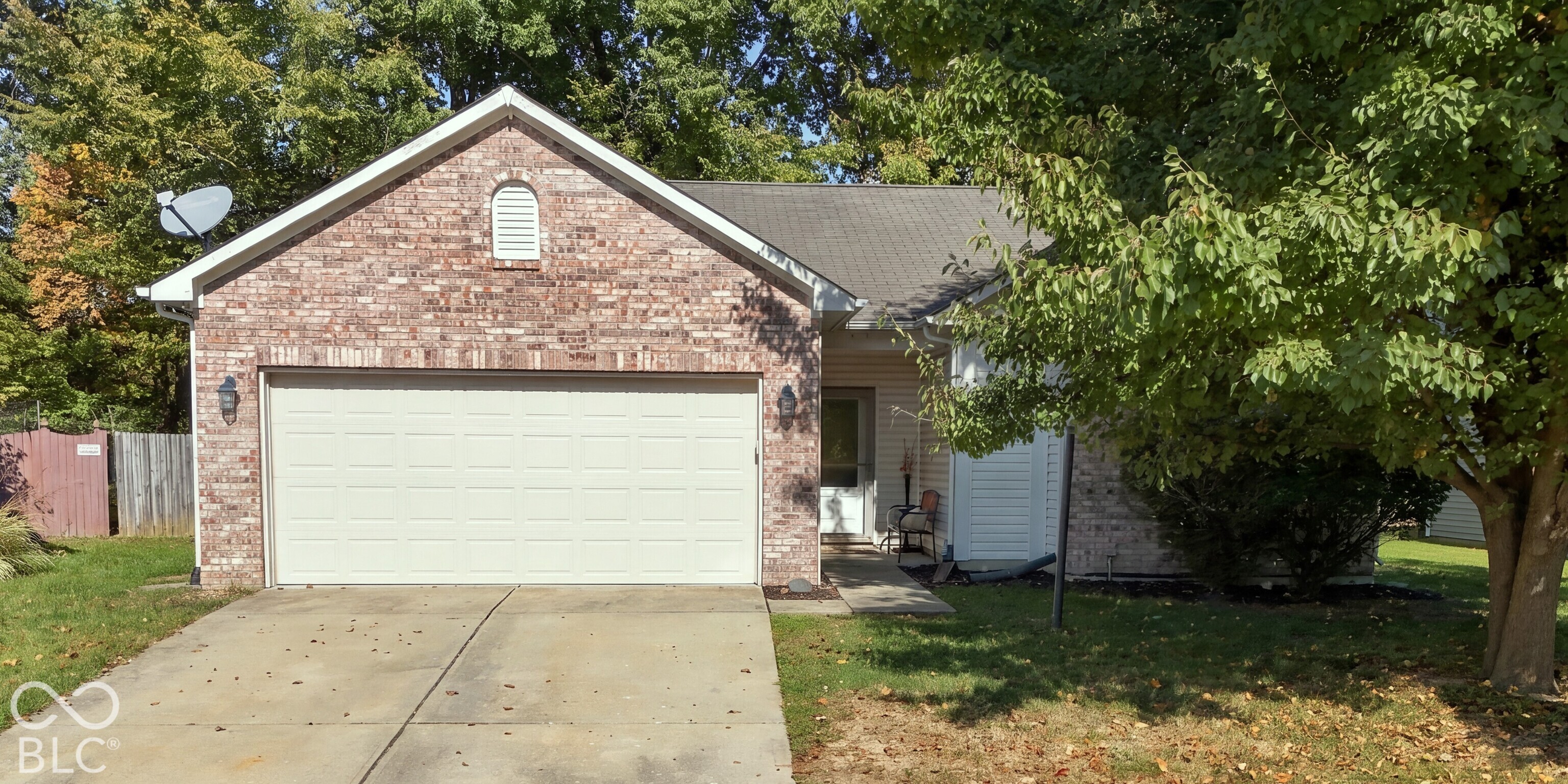 5922 Mosaic Place