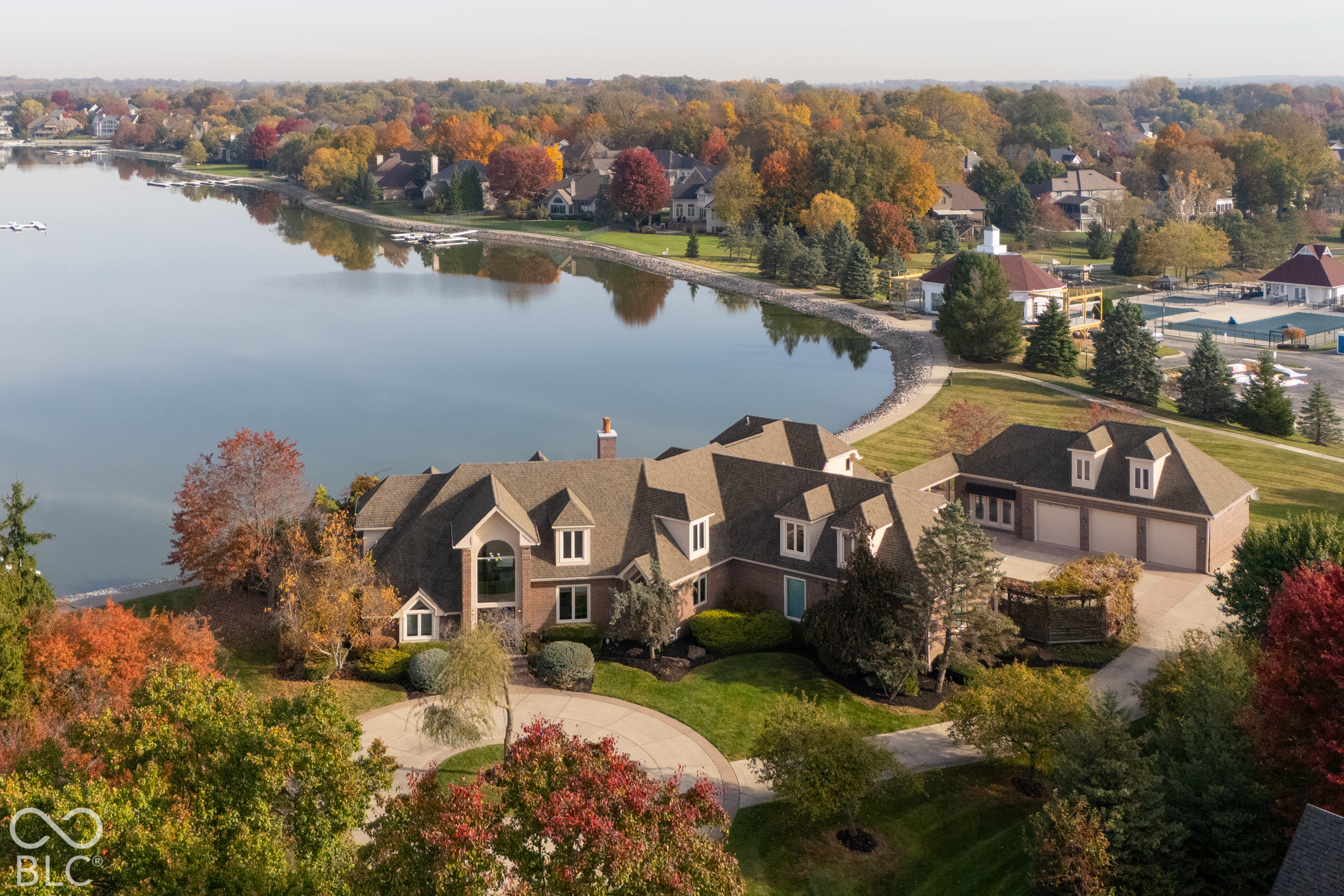 4984 Waterside