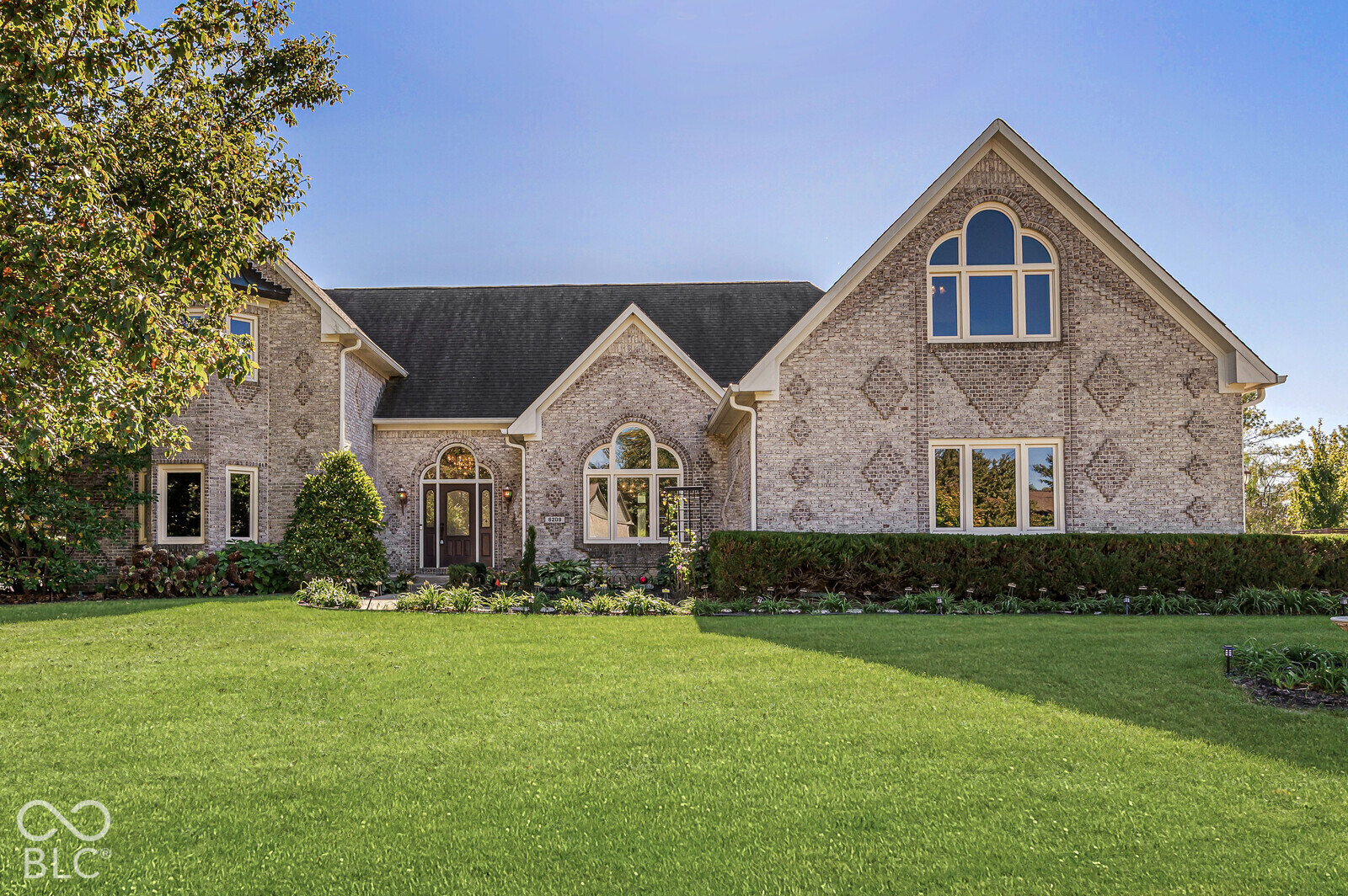6209 Yellow Birch Court