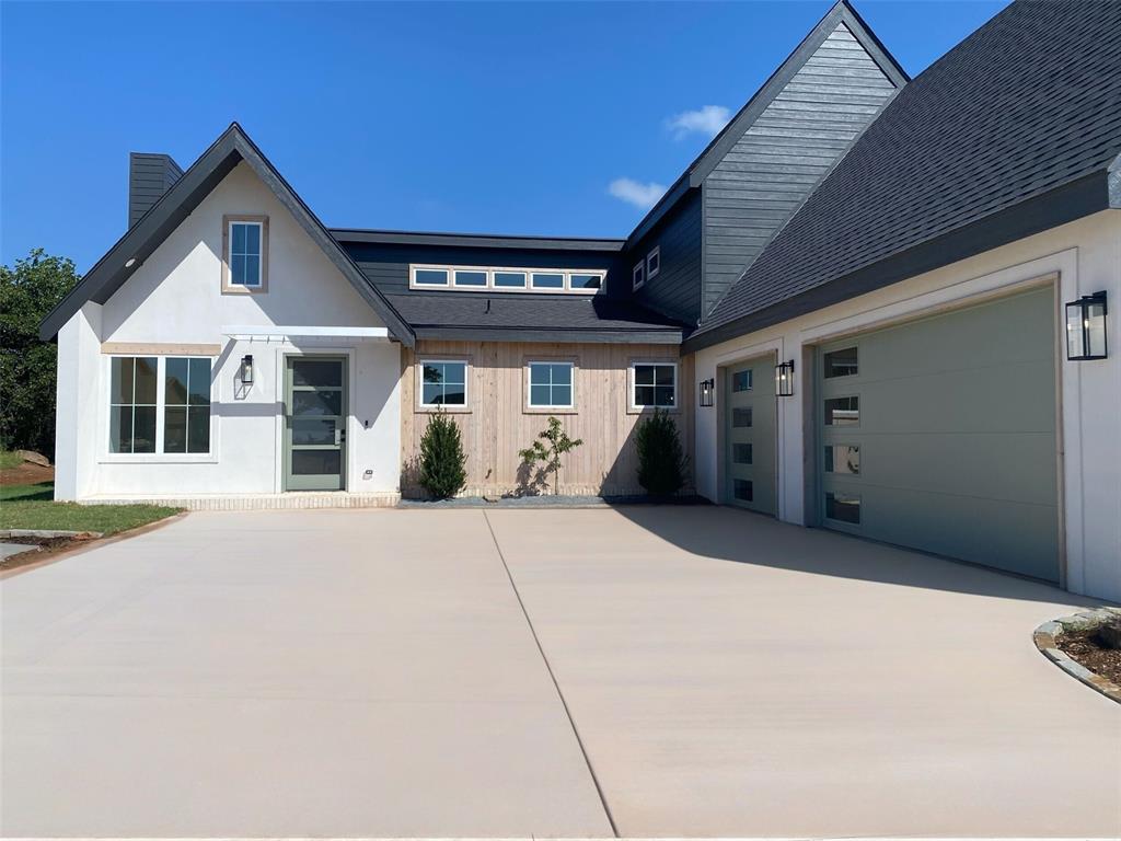4541 Maple Ridge Drive