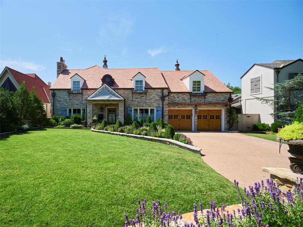 1102 Huntington Avenue